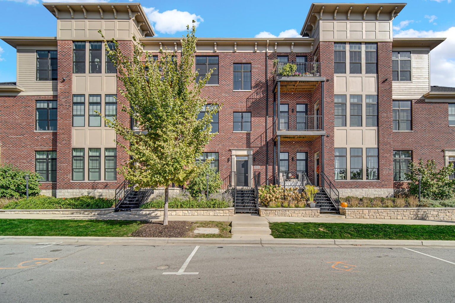 204 N Campbell St Unit 301